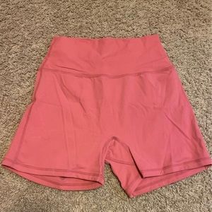Buff bunny legacy shorts